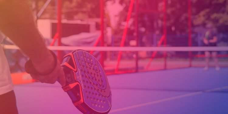 Quels accessoires pour optimiser votre raquette de padel ?