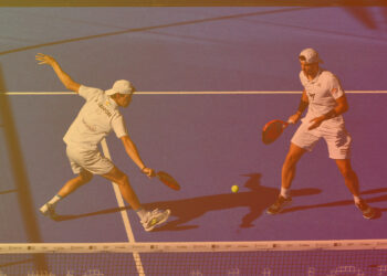 Jouer à droite ou à gauche au Padel - comment choisir _