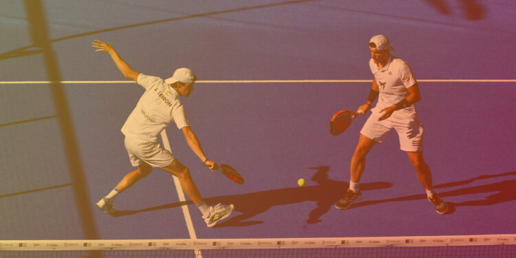 Jouer à droite ou à gauche au Padel - comment choisir _