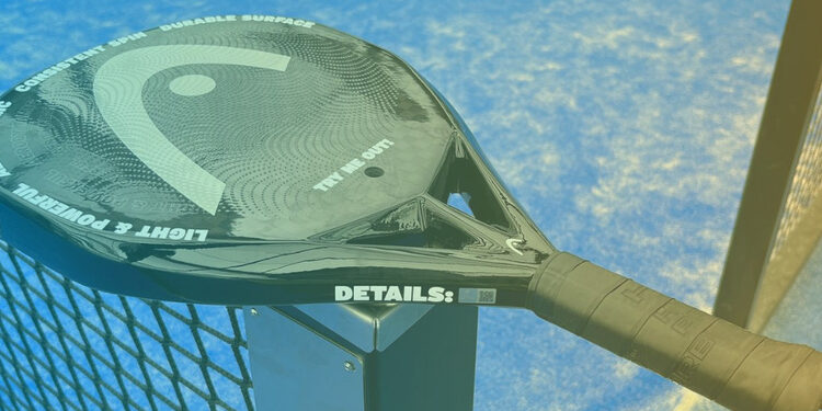 Découvrez la nouvelle révolution dans le monde du Padel : la raquette Head à un seul trou !